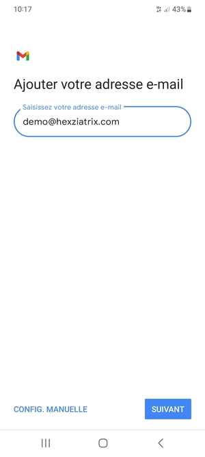Saisissez votre adresse e-mail et sélectionnez SUIVANT