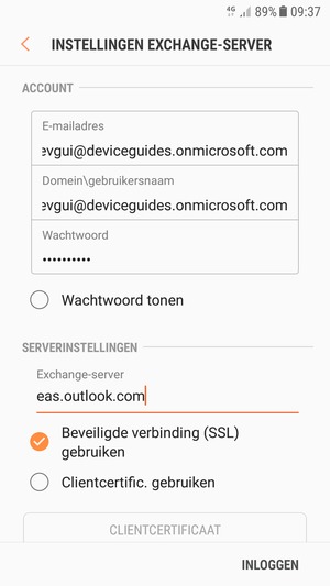 Voer Gebruikersnaam en Exchange serveradres in. Selecteer INLOGGEN