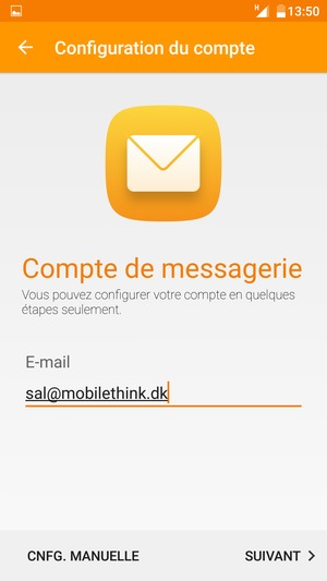 Saisissez votre adresse e-mail et sélectionnez SUIVANT