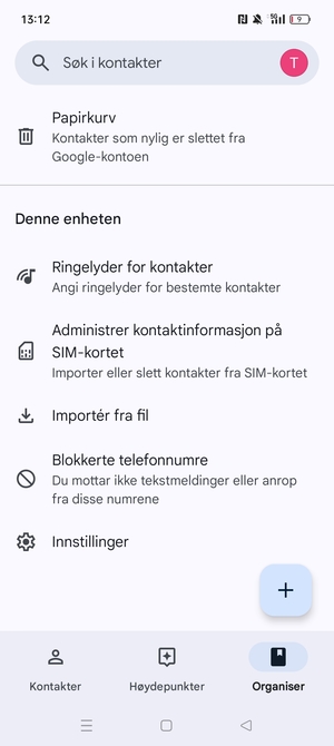 Bla til og velg Administrer kontaktinformasjon på SIM-kortet