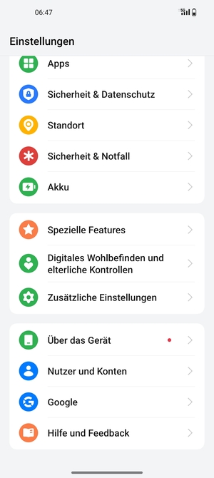 Scrollen Sie und wählen Sie Über das Gerät