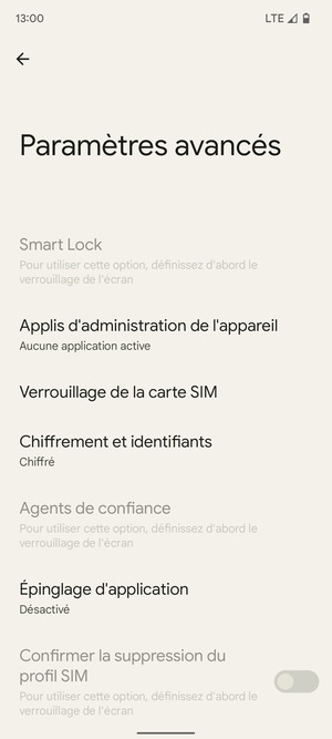 Faites défiler et sélectionnez Verrouillage de la carte SIM