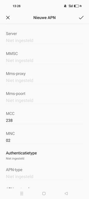 Scroll naar beneden en voer internetgegevens in