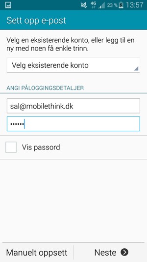 Skriv inn e-postadresse og passord. Velg Neste
