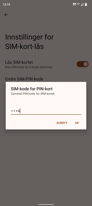 Skriv inn en Gammel PIN-kode for SIM-kort og velg OK