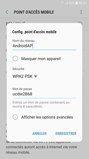 Saisissez un mot de passe d'au moins 8 caractères et sélectionnez ENREGISTRER