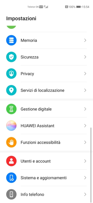 Scorri e seleziona Sistema e aggiornamenti