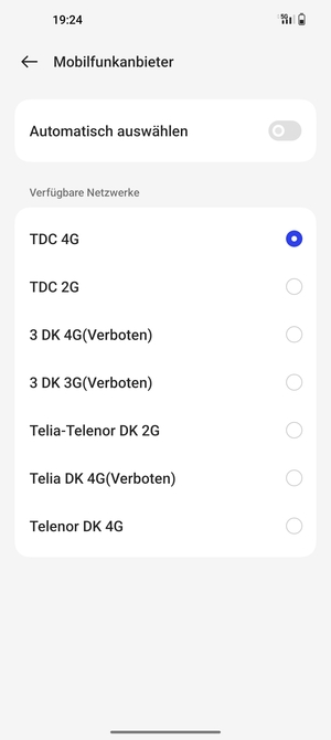 Wählen Sie einen Netzbetreiber von der Liste