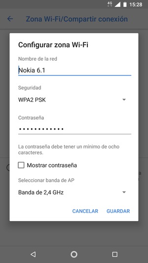 Introduzca una contraseña de punto de acceso Wi-Fi de al menos 8 caracteres y seleccione GUARDAR