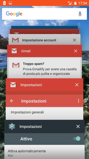 Scorri verso destra le app per chiuderle