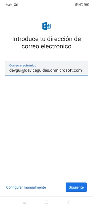 Introduzca su Dirección de correo electrónico y seleccione Configurar manualmente