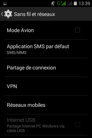 Sélectionnez Réseaux mobiles