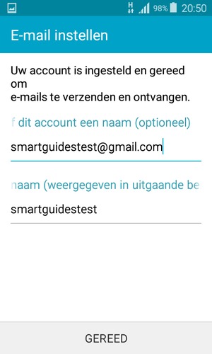Geef uw account een naam en voer uw naam in. Selecteer GEREED