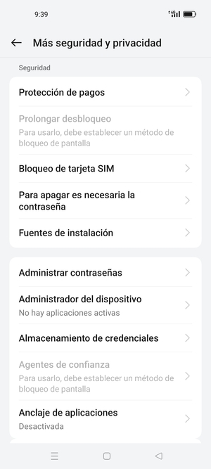 Desplácese y seleccione  Bloqueo de tarjeta SIM