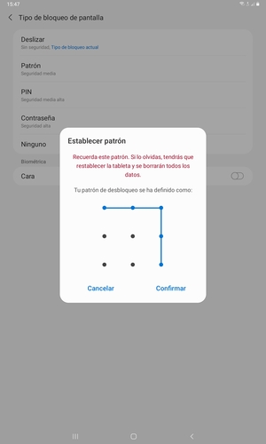 Dibuje de nuevo el patrón de desbloqueo y seleccione Confirmar