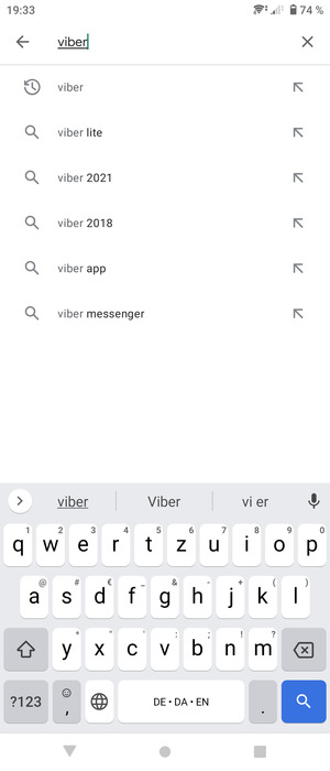 Geben Sie den Namen der App ein und wählen Sie Suchen