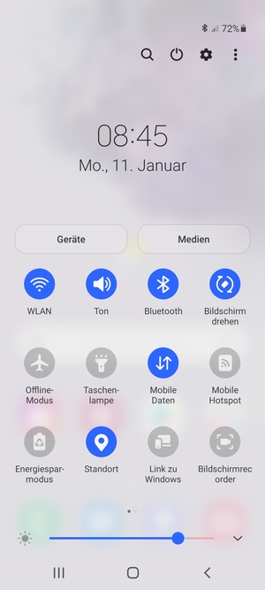 Schalten Sie WLAN und Bluetooth aus