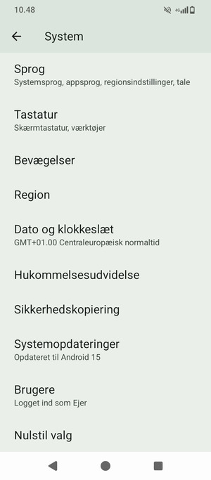 Scroll til og vælg Systemopdatering