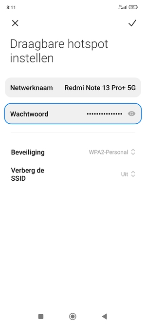 Voer een wachtwoord van een WiFi-hotspot in van ten minste 8 tekens en selecteer OPSLAAN