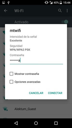 Introduzca la contraseña de Wi-Fi y seleccione CONECTAR