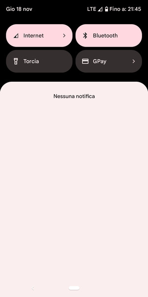 Scorri nuovamente verso il basso il menu in alto