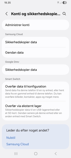 Vælg Administrer konti