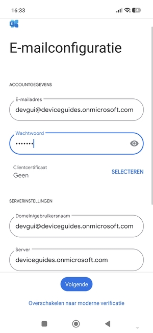 Voer Gebruikersnaam en Exchange serveradres in. Selecteer Volgende