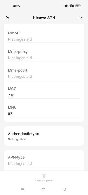 Scroll naar beneden en voer internetgegevens in