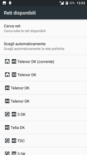 Seleziona un operatore di rete dall'elenco