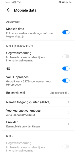 Scroll naar SIM 1 of SIM 2 en selecteer Namen toegangspunten (APN's)