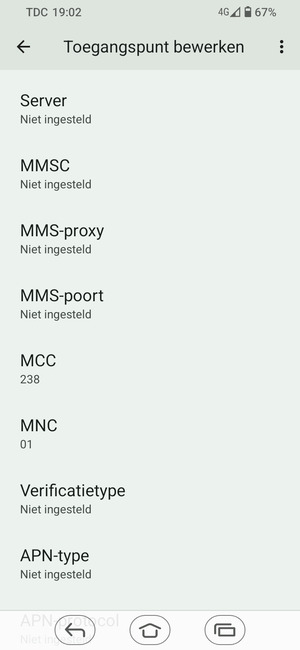 Scroll naar beneden en voer mms-gegevens in