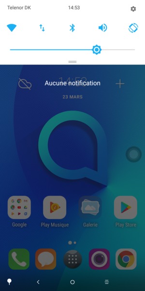 Déroulez à nouveau le menu du haut