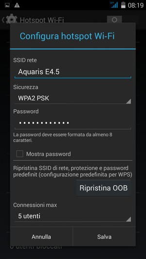 Inserisci una password dell'hotspot Wi-Fi di almeno 8 caratteri e seleziona Salva