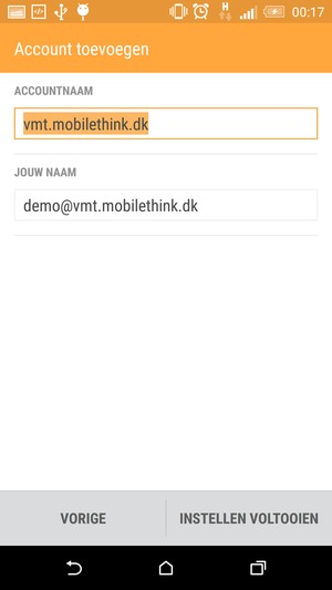 Geef uw account een naam en voer uw naam in. Selecteer INSTELLEN VOLTOOIEN