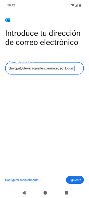 Introduzca su Dirección de correo electrónico y seleccione Configurar manualmente