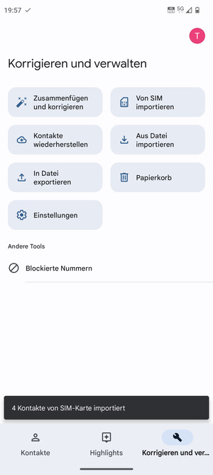 Ihre Kontakte werden in Ihrem Google Konto gespeichert und auf Ihrem Handy gespeichert, wenn Google das nächste Mal synchronisiert wird.