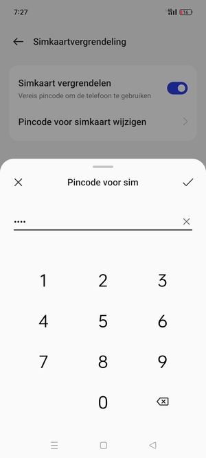 Voer Huidige pincode voor de simkaart in en selecteer OK