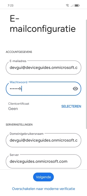 Voer Gebruikersnaam en Exchange serveradres in. Selecteer Volgende