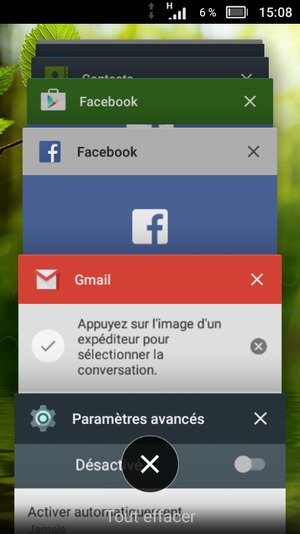 Sélectionnez Tout effacer pour fermer toutes les applications en cours d'exécution
