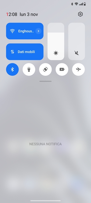 Scorri nuovamente verso il basso il menu in alto