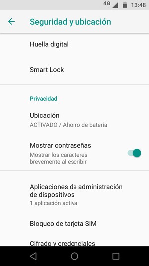 Desplácese y seleccione Ubicación