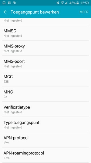 Scroll naar beneden en voer mms-gegevens in