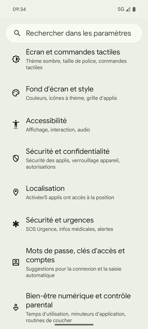 Faites défiler et sélectionnez Sécurité et confidentialité