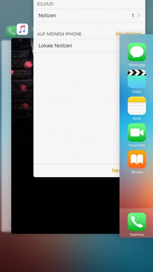 Scorri verso l'alto le app per chiuderle. Ciò ti farà risparmiare batteria.