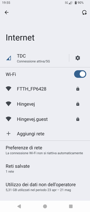 Seleziona la rete wireless a cui desideri connetterti