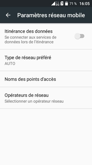 Pour changer de réseau en cas de problèmes de réseau, sélectionnez Opérateurs de réseau