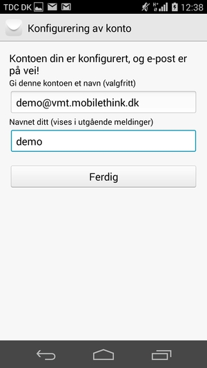 Gi kontoen din et navn, og skriv inn navnet ditt. Velg Ferdig