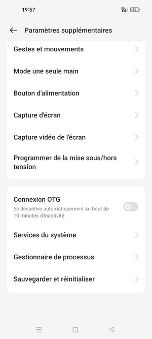 Faites défiler et sélectionnez Sauvegarder et réinitialiser