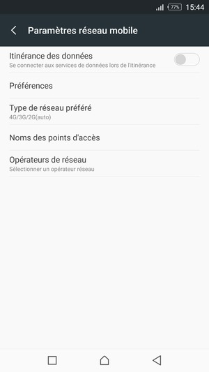 Pour changer de réseau en cas de problèmes de réseau, sélectionnez Opérateurs de réseau