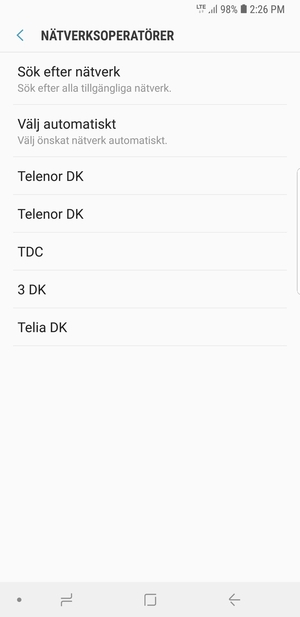 Välj en nätverksoperatör från listan